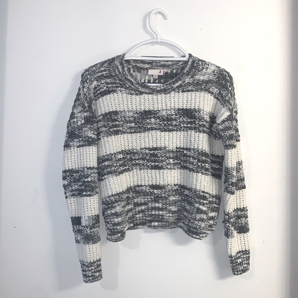 SO sweater!!! super cute/ wrong size 😕